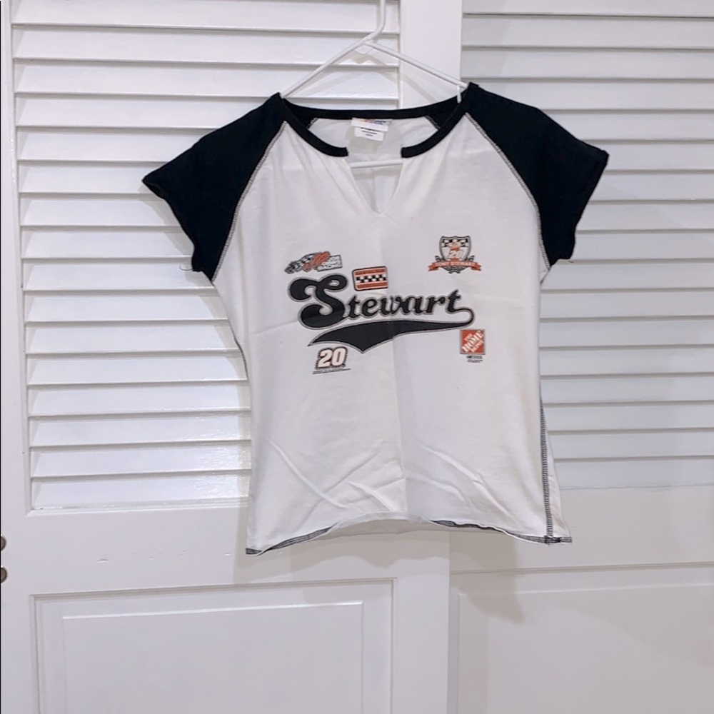Black and white t-shirt